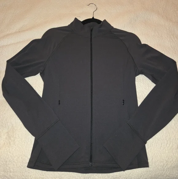 🎉JUST ADDED🎉Oner Active Soft Motion Jacket - Picture 4 of 8